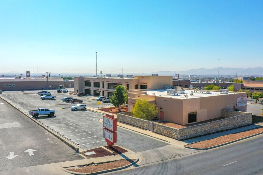 More Photos Of 10420 Vista Del Sol Dr, El Paso Office For Sale