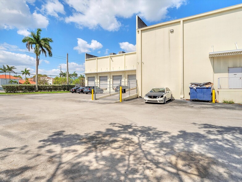 More Photos Of 2701 NW 107th Ave, Miami Refrigeration Cold Storage For Lease