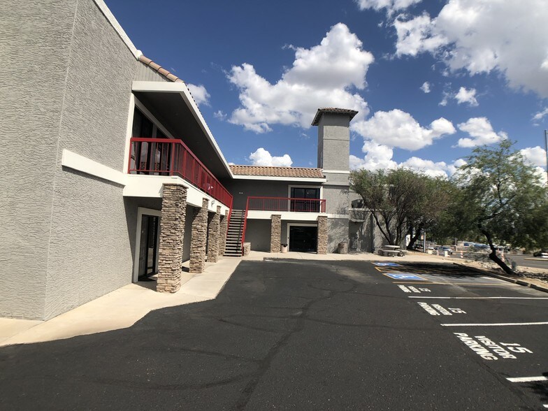 More Photos Of 1940 E Thunderbird Rd, Phoenix Medical For Lease