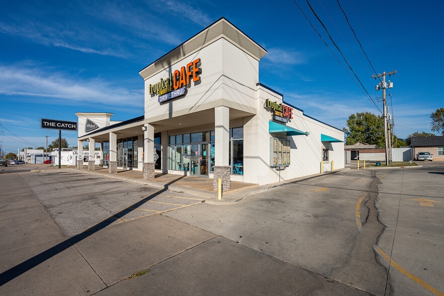 Primary Photo Of 2320-2340 S Air Depot Blvd, Oklahoma City Freestanding For Sale