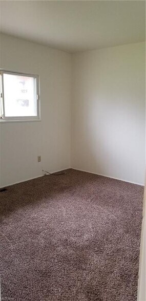 More Photos Of , Youngstown Multifamily For Sale