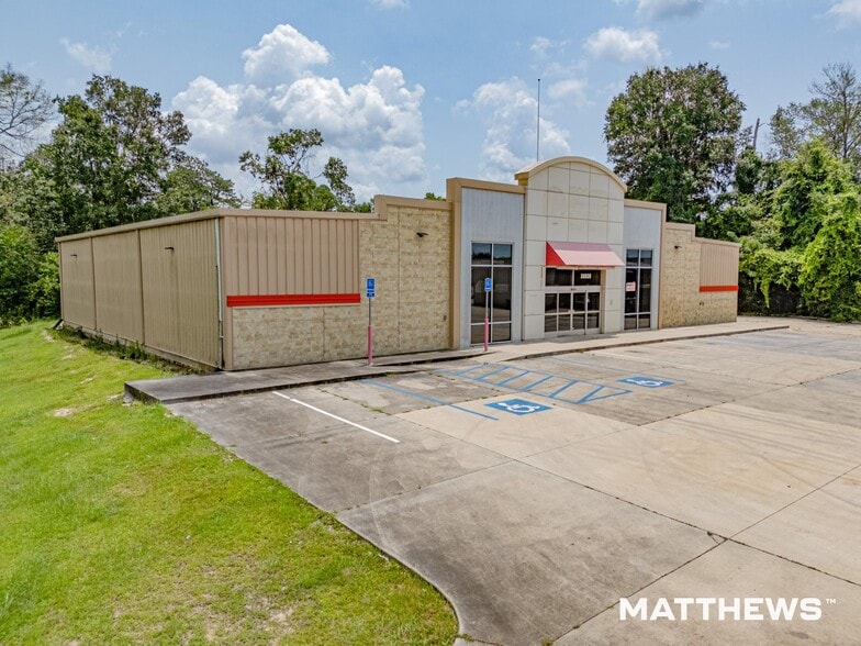 Primary Photo Of 30030 Walker Rd N, Walker Freestanding For Sale