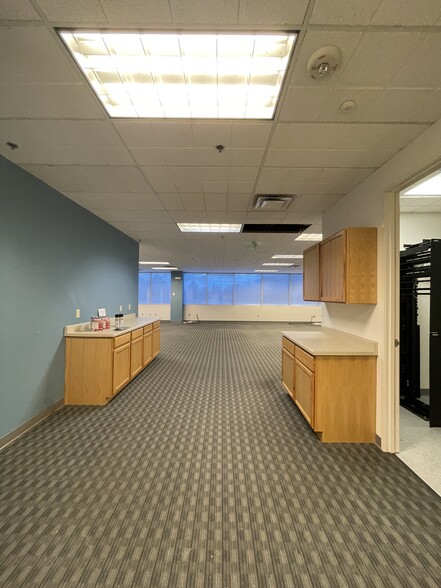 More Photos Of 639 Isbell Rd, Reno Office For Lease