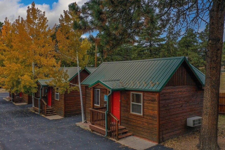 More Photos Of 777 E Highway 24, Woodland Park Hotel For Sale