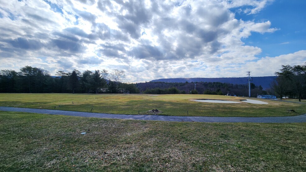 More Photos Of 2230 Fireline Rd, Palmerton Restaurant For Sale