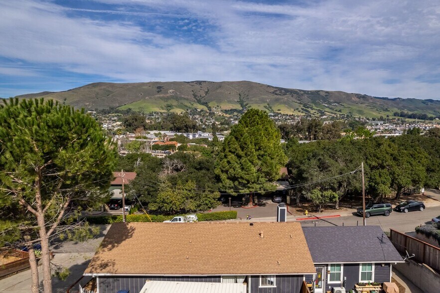 More Photos Of 3291 Rockview Pl, San Luis Obispo Apartments For Sale