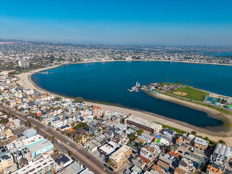 More Photos Of 830-832 Pismo Ct, San Diego Apartments For Sale