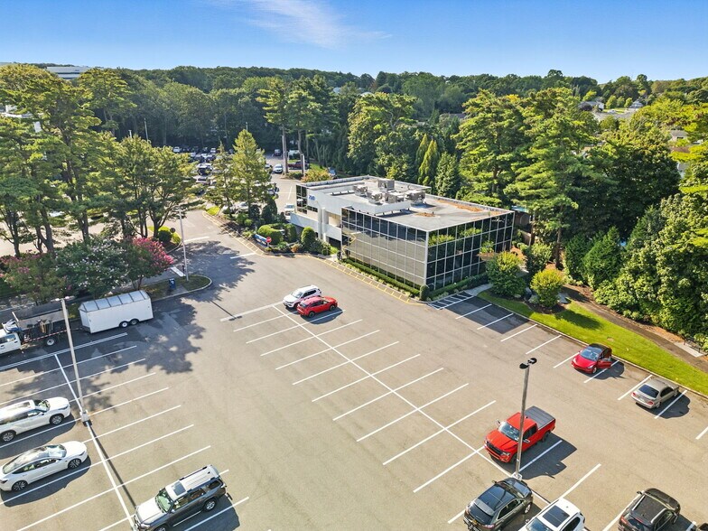 More Photos Of 700 Veterans Memorial Hwy, Hauppauge Unknown For Lease