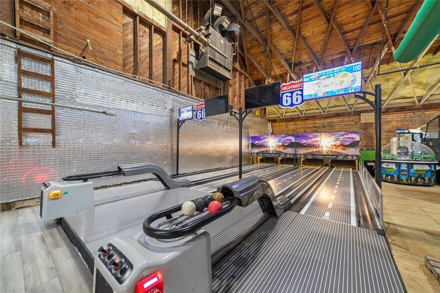 More Photos Of 3300 Milam Dr, Brownwood Industrial For Sale