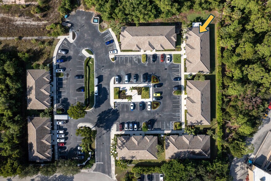 More Photos Of 13730 Cypress Terrace Cir, Fort Myers Medical For Sale