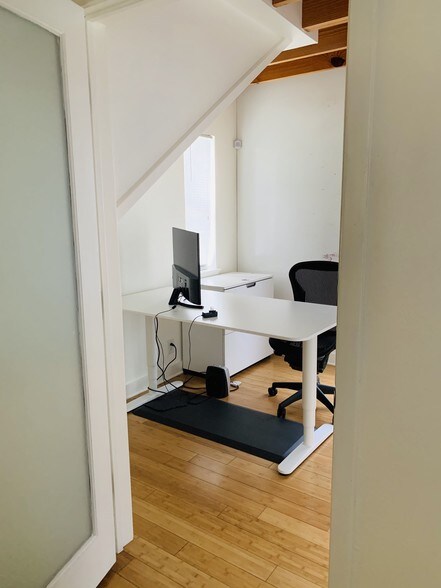 More Photos Of 900 Lydia St, Austin Office For Lease