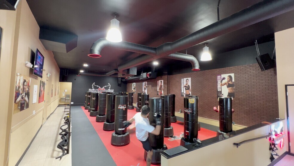 Primary Photo Of 1444-1446 4th St, San Rafael Storefront For Lease