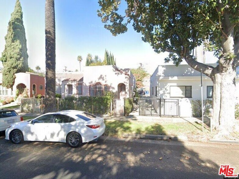 More Photos Of , Los Angeles Unknown For Sale