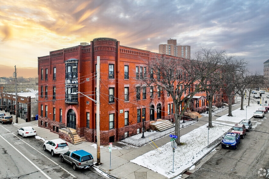 More Photos Of 1009 Park Ave, Minneapolis Apartments For Sale