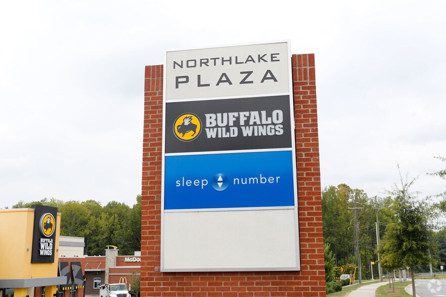 More Photos Of 9402 Northlake West Dr, Charlotte Restaurant For Lease