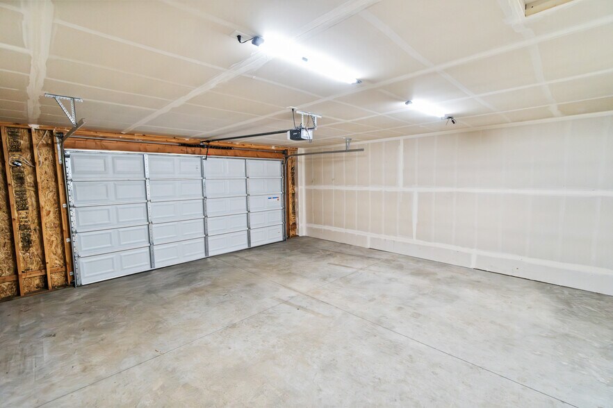 More Photos Of 1227 N Coach Dr, Spokane Valley Multifamily For Sale