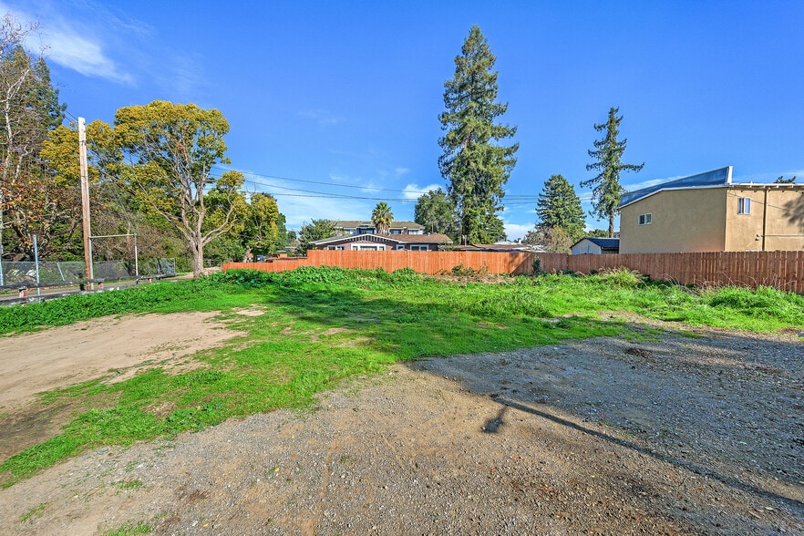 More Photos Of 1289 Russell Way, Hayward Land For Sale