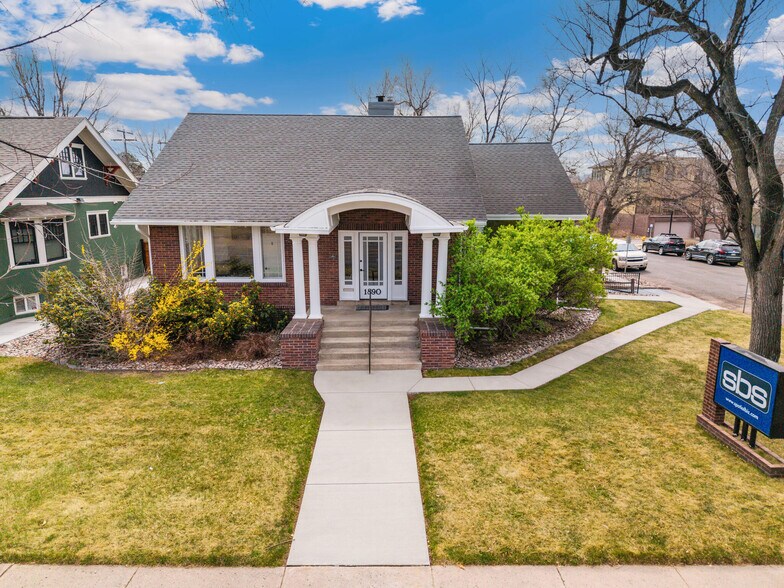 More Photos Of 1890 W Littleton Blvd, Littleton Office For Sale