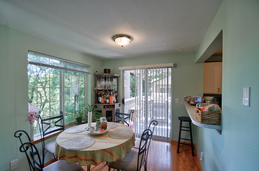 More Photos Of 1103 Creekwood Ct SE, Olympia Multifamily For Sale