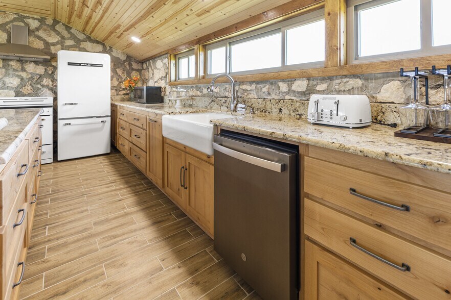 More Photos Of 725 County Road 520, Evant Land For Sale