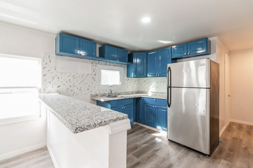 More Photos Of 1312 Kings Hwy, Swedesboro Storefront Retail Residential For Sale