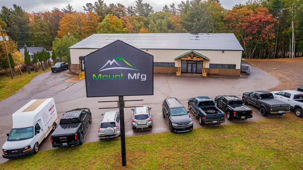 More Photos Of 875 Brookton Rd, Marquette Distribution For Sale