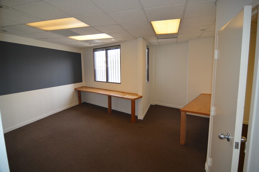 More Photos Of 9543 Culver Blvd, Culver City Loft Creative Space For Lease