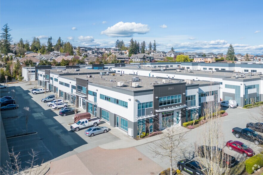 More Photos Of 18663 52nd Ave, Surrey Warehouse For Lease