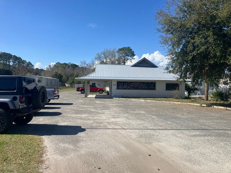 More Photos Of 4265 US Highway 17 N, Brunswick Medical For Sale