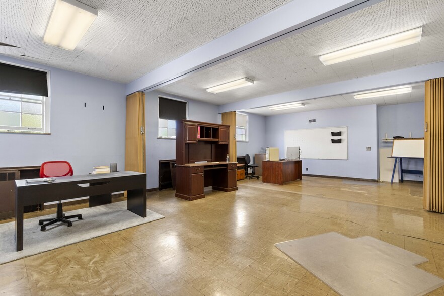 More Photos Of 500 Thompson Ave, Clairton Religious Facility For Sale