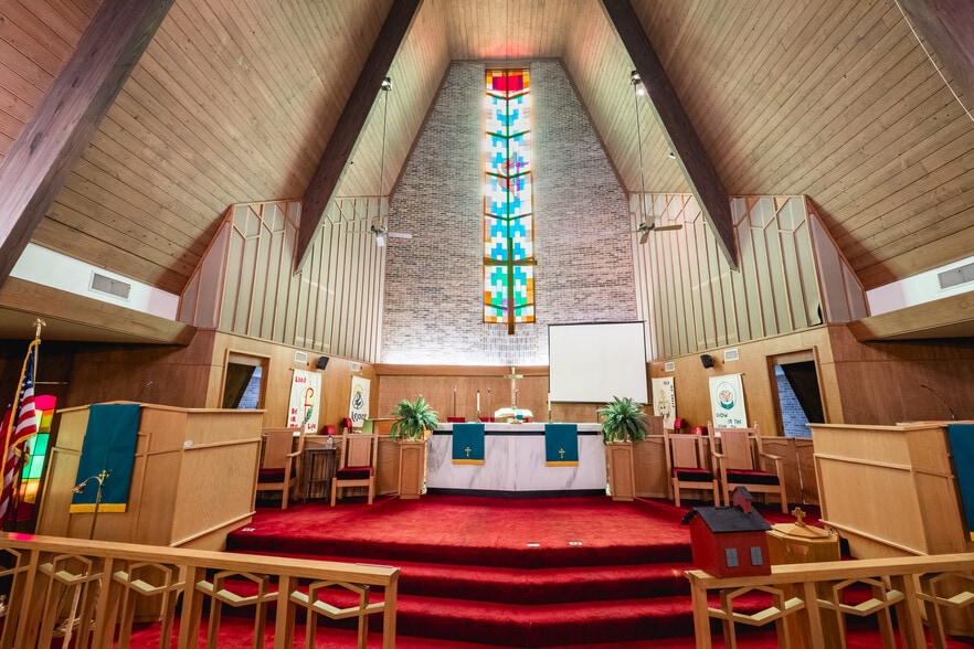 More Photos Of 4601 Western Hills Ave, Little Rock Religious Facility For Sale