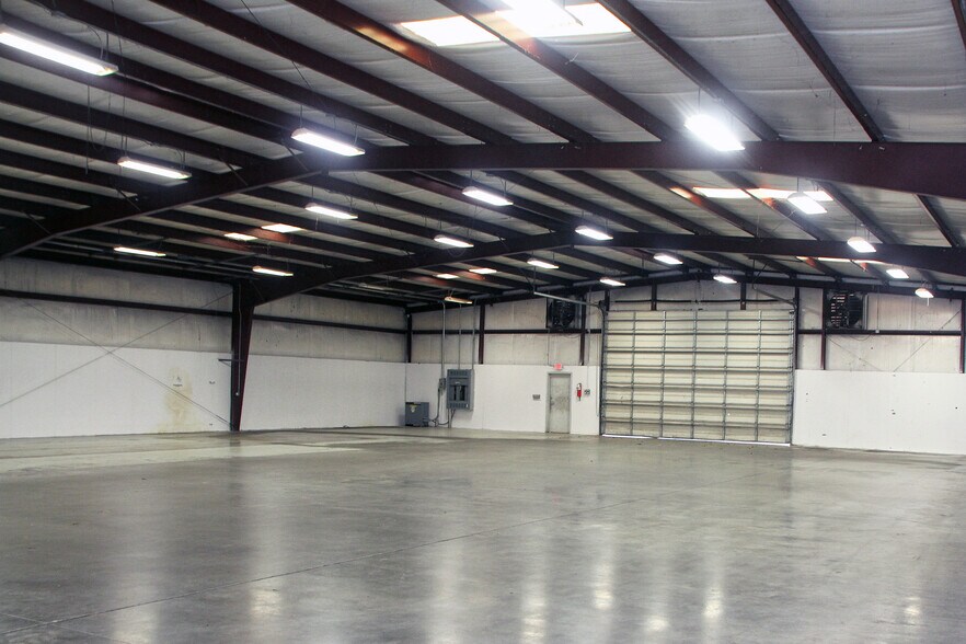 More Photos Of 1207 Butler St, Oxford Unknown For Lease