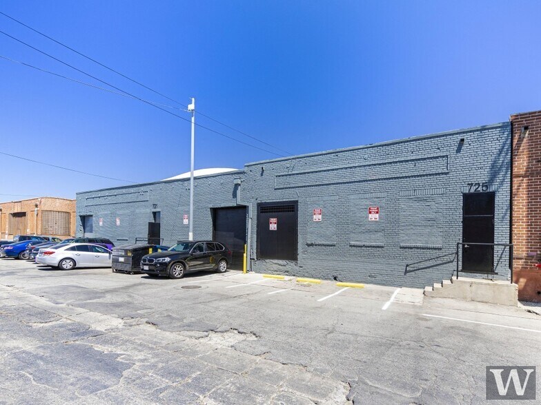 725 E 62nd St, Los Angeles, CA 90001 Industrial For Lease