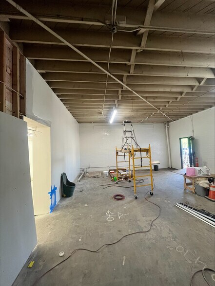 More Photos Of 4531 Whittier Blvd, Los Angeles Storefront For Lease