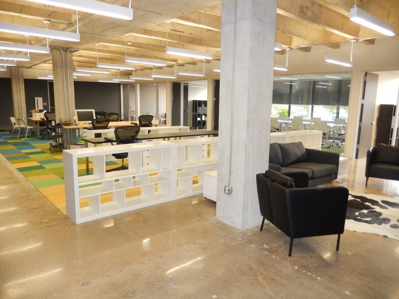 More Photos Of 512 E Riverside Dr, Austin Office For Lease