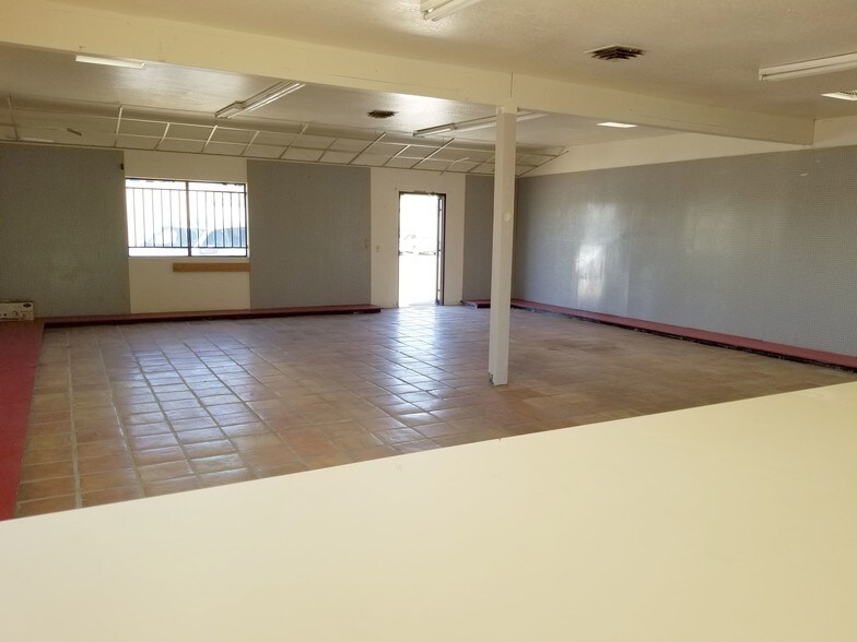 More Photos Of 5038 Lakewood Rd, Bullhead City Fort Mohave Warehouse For Sale