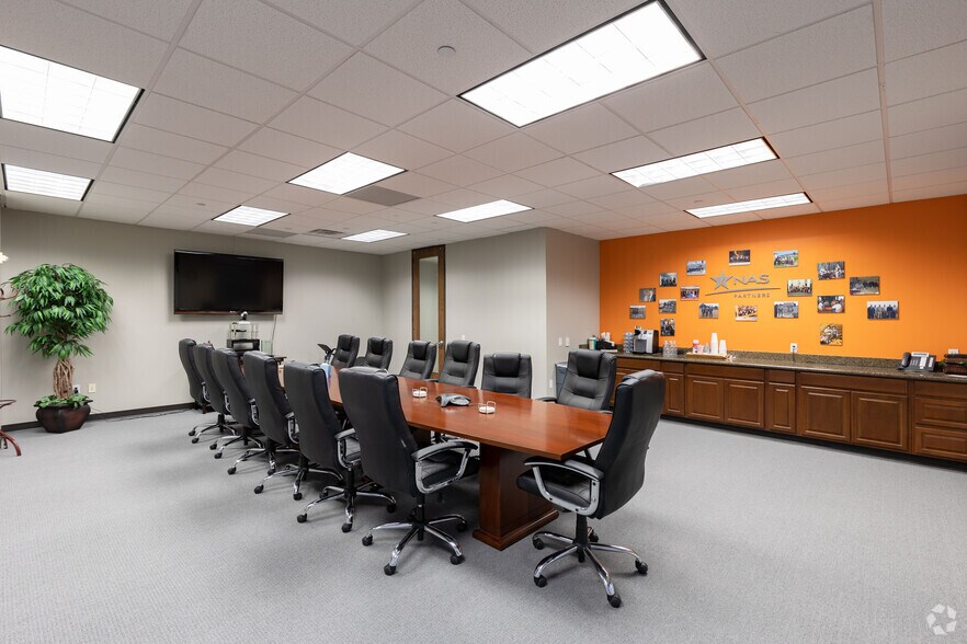 More Photos Of 12300 Dundee Ct, Cypress Unknown For Lease