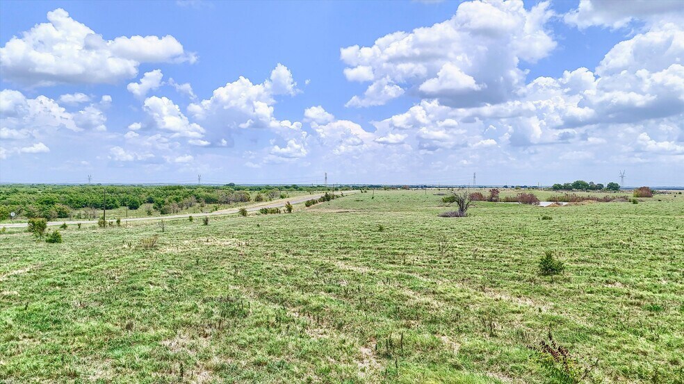 More Photos Of FM 902 & Wall Street, Howe Land For Sale
