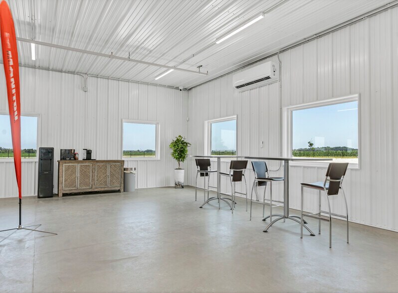 More Photos Of 26336 S Heritage Dr, Elwood Warehouse For Sale