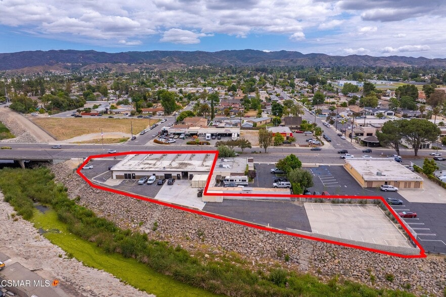 More Photos Of 875 E Los Angeles Ave, Simi Valley Freestanding For Sale