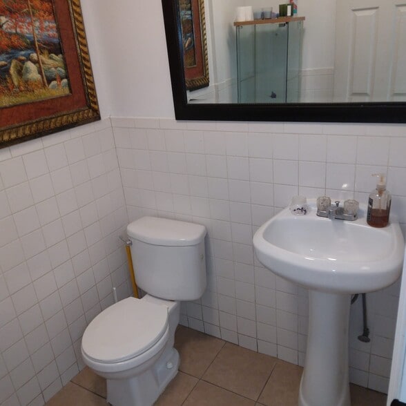 More Photos Of 111 Belmont Ave, Brooklyn Storefront Retail Residential For Lease