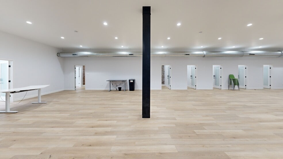 More Photos Of 2446-50 Germantown Ave, Philadelphia Flex For Sale