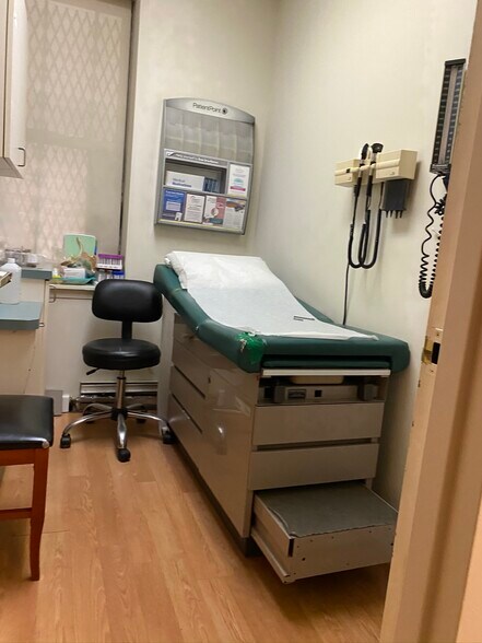 More Photos Of 910 Park Pl, Brooklyn Assisted Living For Sale