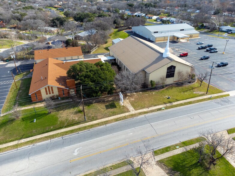 More Photos Of 906 Trimmier Rd, Killeen Religious Facility For Sale
