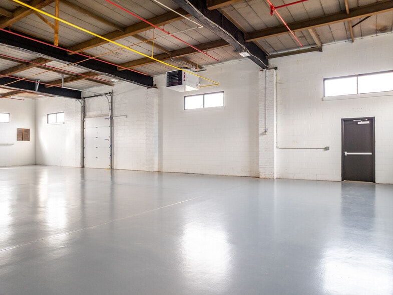 More Photos Of 22 Readington Rd, Branchburg Manufacturing For Sale