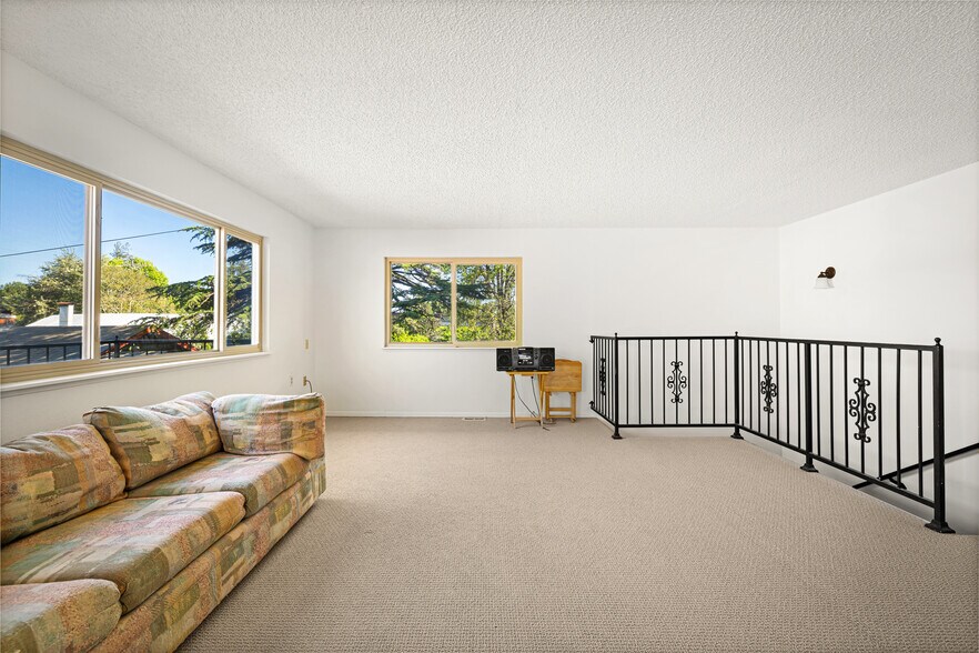 More Photos Of 611 Hendley St, Santa Rosa Apartments For Sale