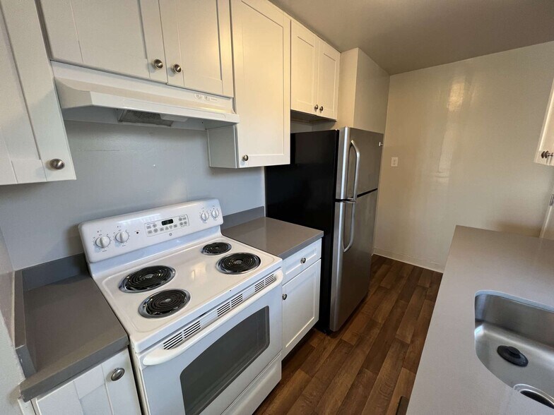 More Photos Of 24656 ONeil Ave, Hayward Apartments For Sale