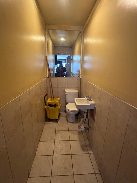 More Photos Of 728 Driggs Ave, Brooklyn Apartments For Lease