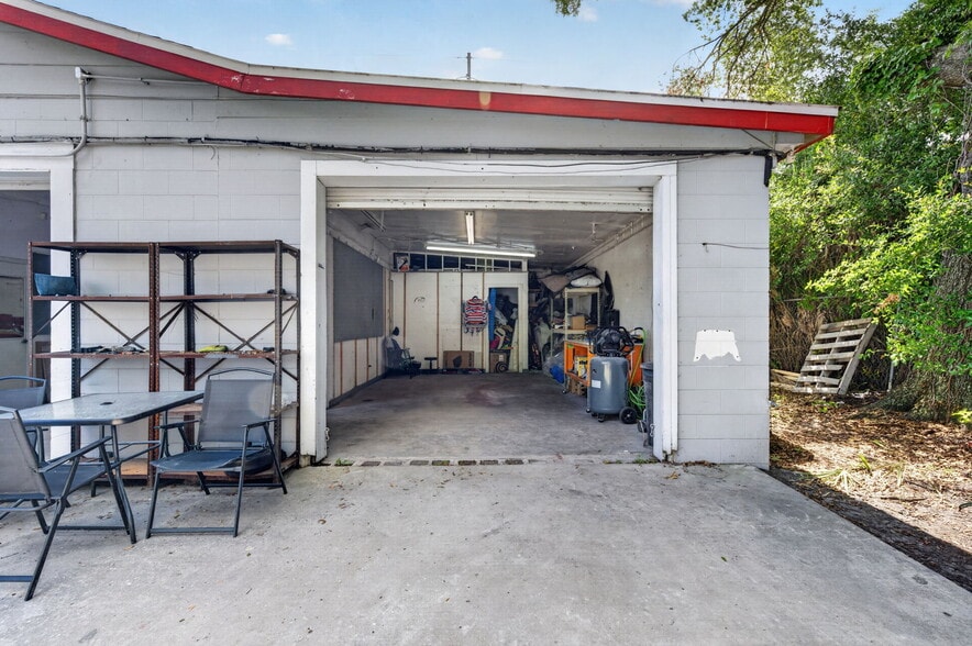 More Photos Of 800-806 W Sr 434, Longwood Auto Repair For Sale