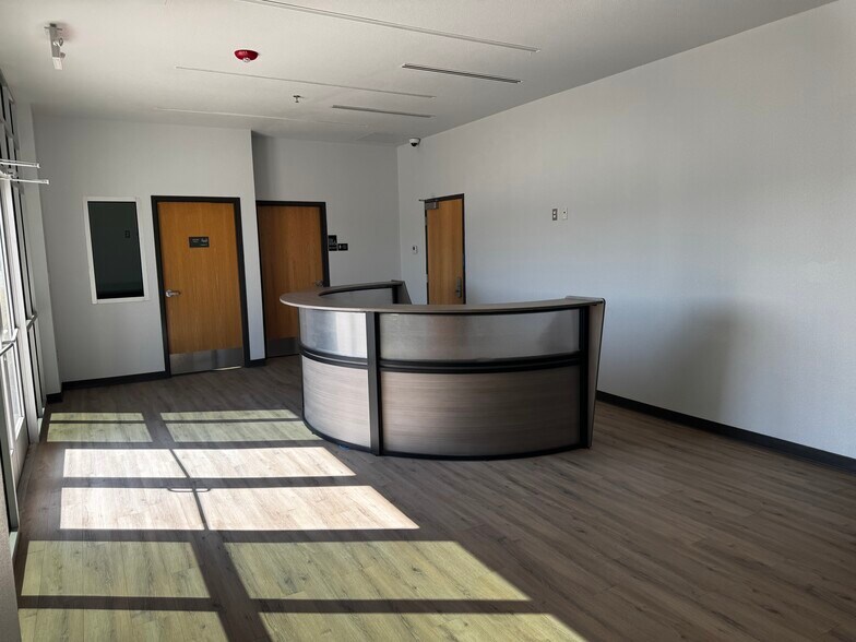 More Photos Of 4701 Avenida Divisadero, Santa Teresa Office For Lease